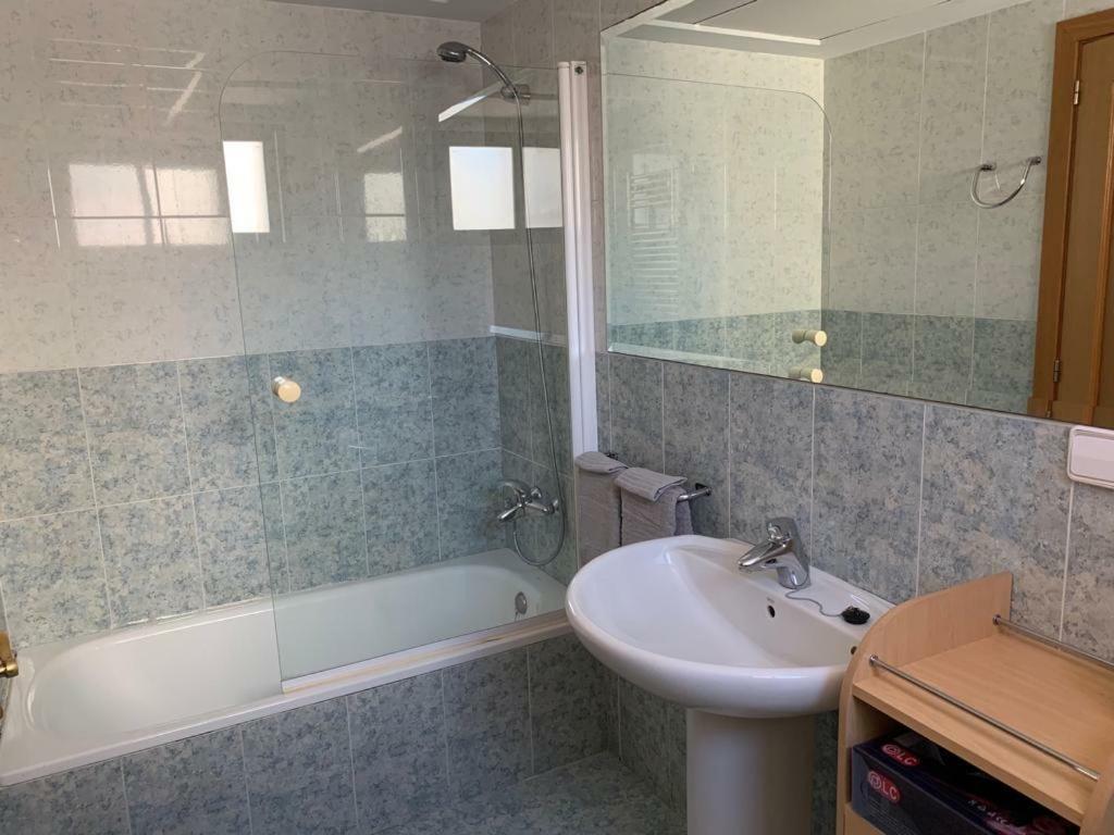 Gemelo 23 Apartment Beach Levante Benidorm Esterno foto